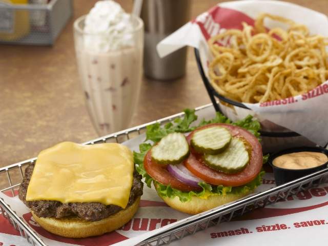 SmashBurger offering $100 Smash Pass; eat a burger a day for 100 days