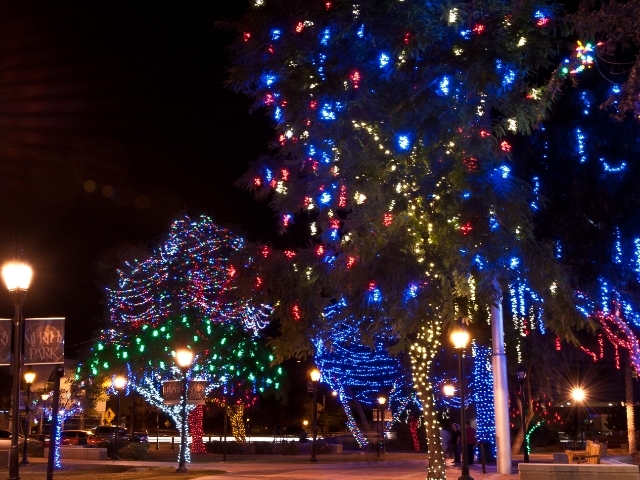 Glendale Glitters 2018: Glendale To Save $140,000 By Cutting Resources - Glendale Glitters 2018: Glendale To Save $140,000 By Cutting Resources