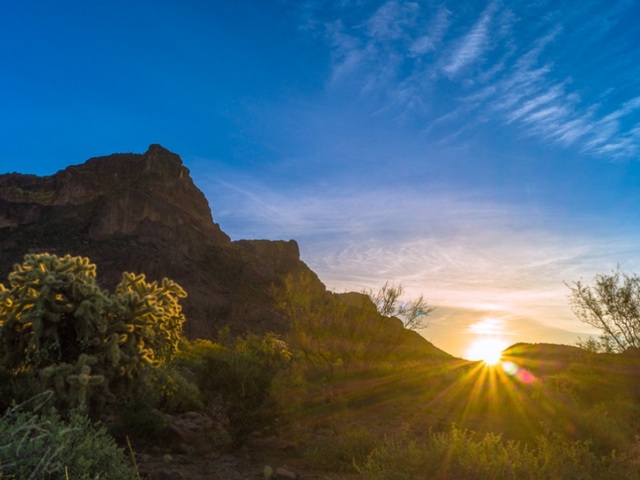 Valley residents turn to window tinting to keep radiating sun out of homes