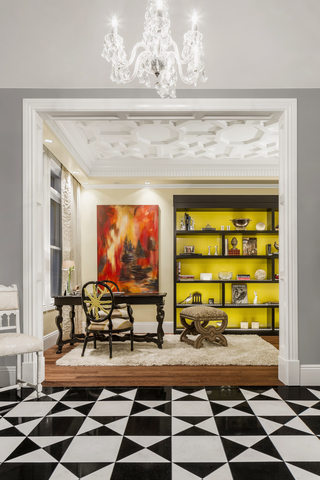 Luxury Phoenix home up for auction in July