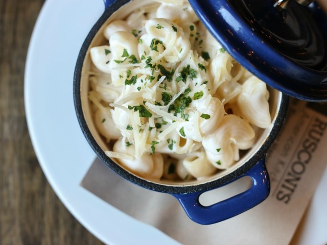Top 10 restaurants for mac and cheese in Phoenix in 2017, according to Yelp