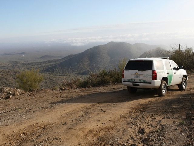 Trump tweets about death of Border Patrol agent