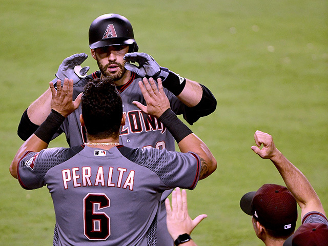 Arizona Diamondbacks set team record with 13 consecutive wins