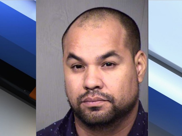 PD: Youngtown door-to-door saleswoman escapes after assault