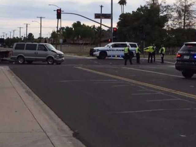 Teens recovering after crash in Chandler