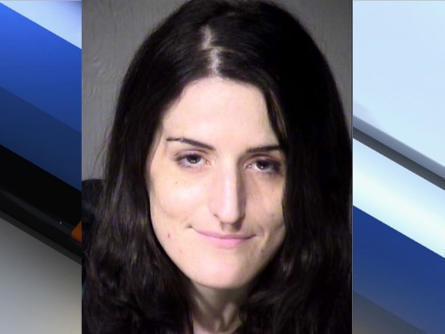 PD: Glendale bank robber 'with large beach hat' arrested