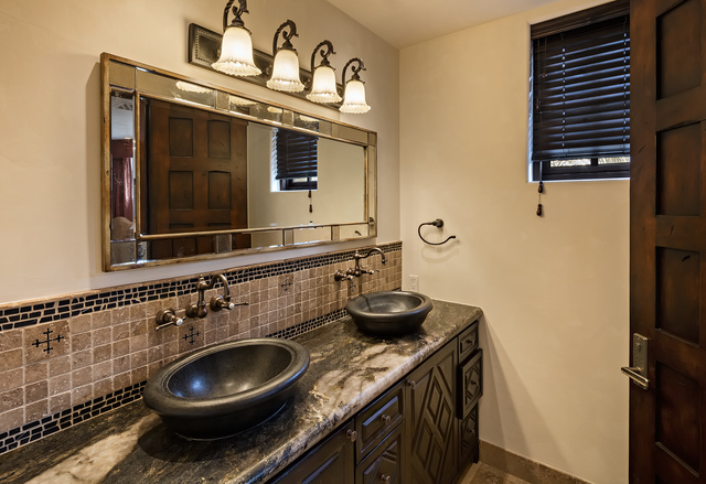 $6.995M Scottsdale home to sell at auction with Concierge Auctions