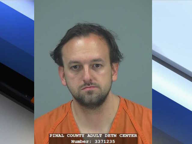 Apache Junction man accused of having thousands of child porn pictures, videos on computer