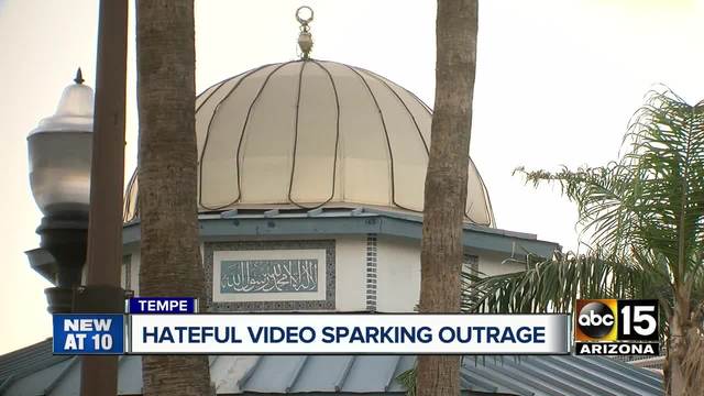 Arizona women talk children into vandalising mosque in distressing video