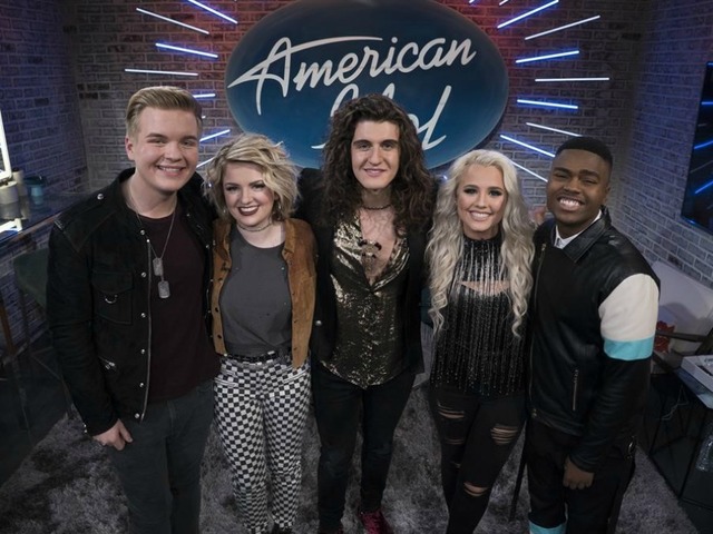 American Idol Finale: See who made it into the Top 3