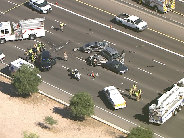 Eastbound US-60 reopened at Val Vista for serious crash