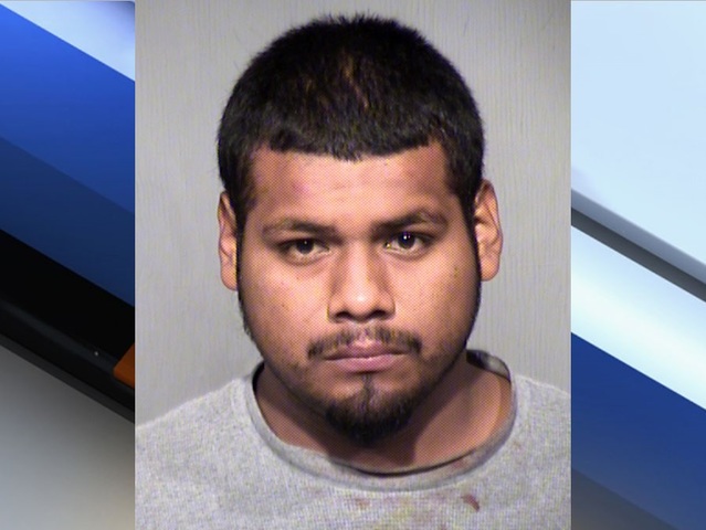 PD: Off-duty firefighter detains Phoenix DUI suspect who caused crash