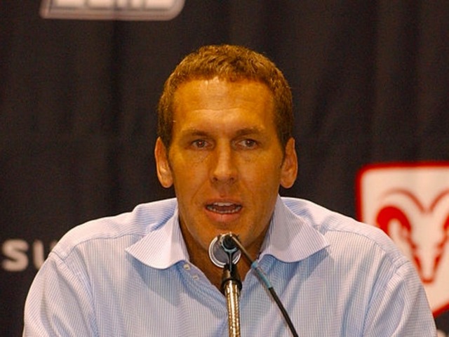 knxv%20bryan%20colangelo%20suns_15276538