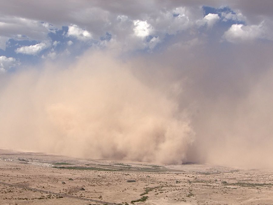 VIDEO Large wall of dust moves across southeast Valley ABC15 Arizona