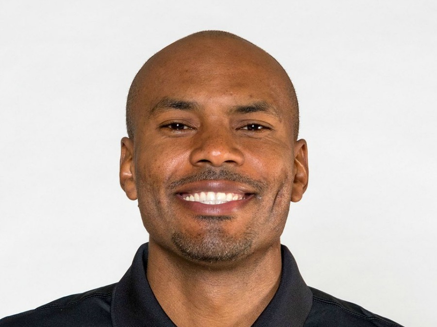 Former NAZ Suns assistant Billy Knight dead, posted apparent goodbye