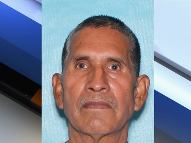 Fugitive Friday: Babysitter's husband who molests girl in 2014 is wanted by police