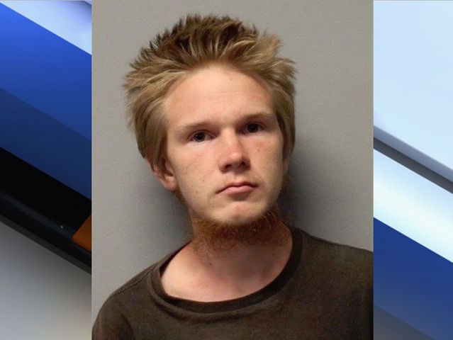 PD: Cottonwood teen indicted for luring 14-year-old online