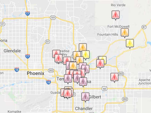 Monsoon storm knocks out power to thousands in the Valley