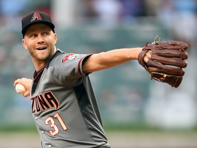 Diamondbacks player to be 1st to use emojis in place of name on jersey