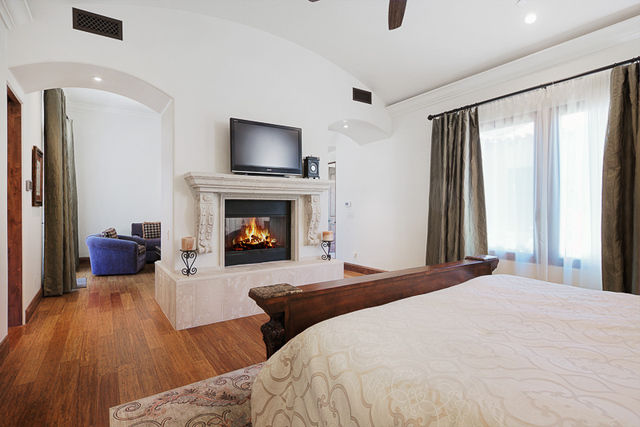 Pricey! Paradise Valley home on the market for $4,365,000