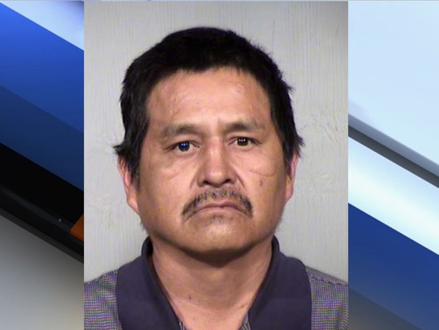 PD: Mesa DUI suspect fled with child after hit-and-run crash