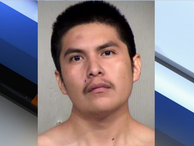 PD: Burglar wearing only boxer shorts caught outside Scottsdale apartment