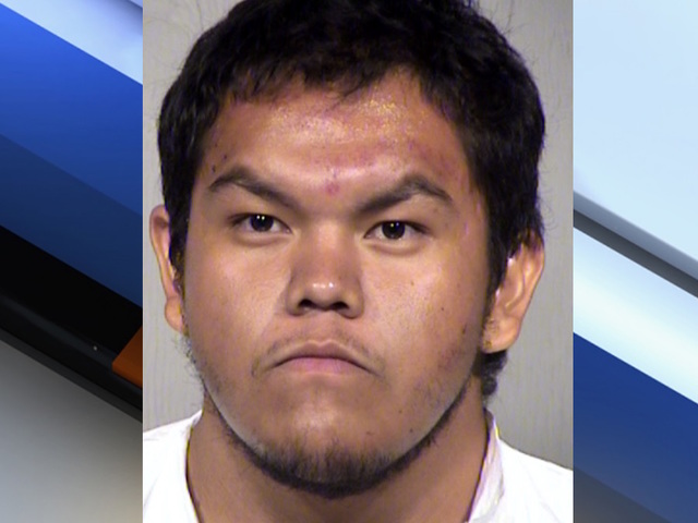 Police: Man arrested in deadly south Phoenix stabbing
