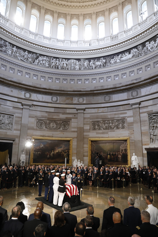 PHOTOS: Senator McCain memorial services in D.C. area