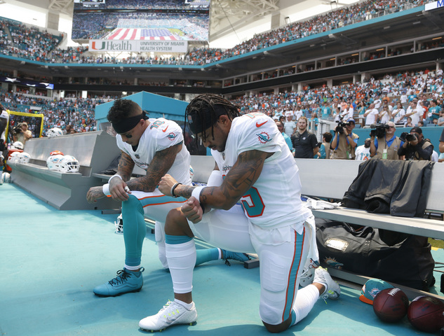 ANTHEM PROTESTS: 2 players kneel, Kaepernick tweets to thank them