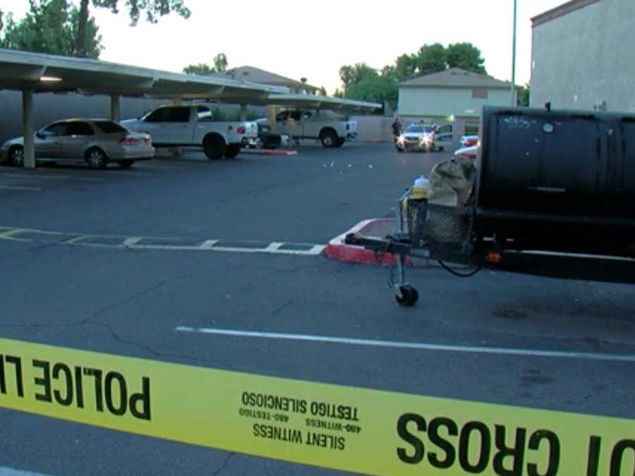 One killed in shooting at apartment complex near 35th Ave/Northern