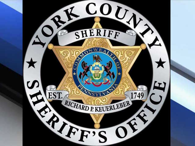 Report: Man charged after walking wife on dog leash at Pennsylvania fair