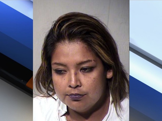 PD: Woman caught after robbing Burger King drive-thru in Phoenix