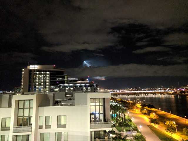 PHOTOS: SpaceX launch in California seen from Phoenix