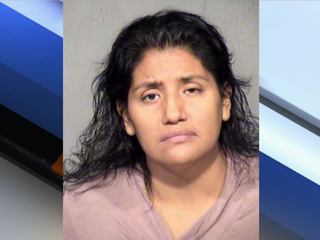 PD: Phoenix home daycare worker charged for child abuse