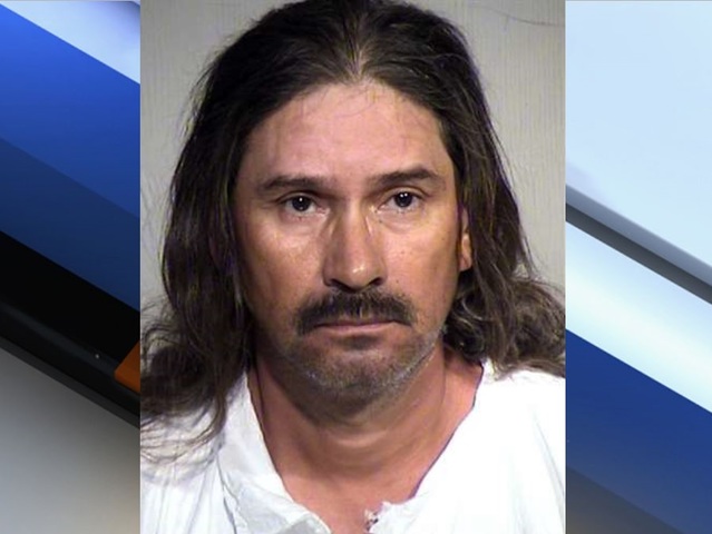 PD: Phoenix woman recovers after being stabbed in heart by boyfriend