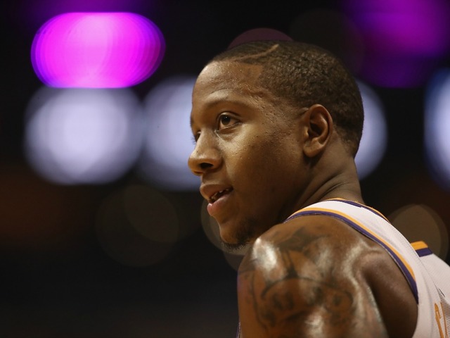 Phoenix Suns release point guard Isaiah Canaan